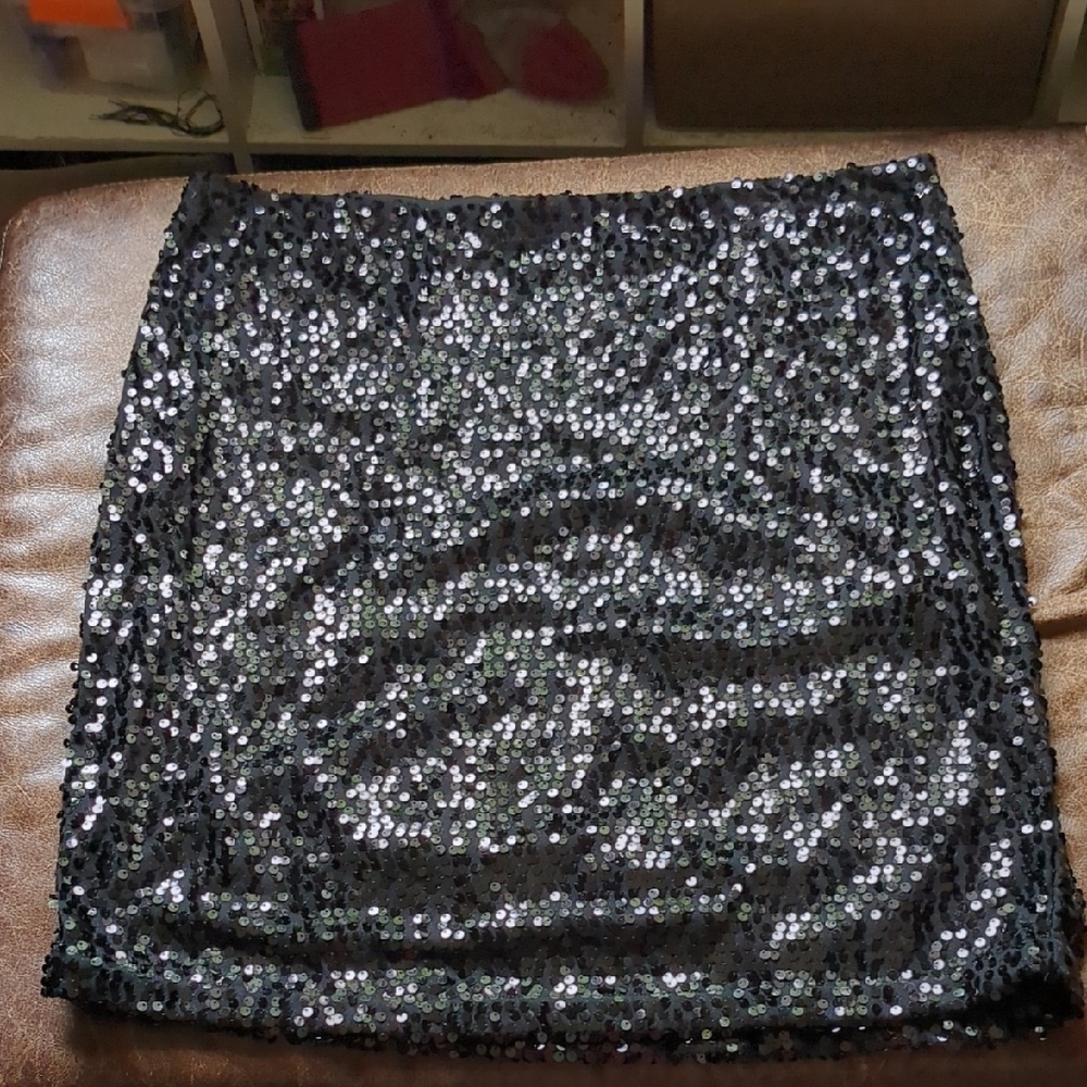 Black Sequin Skirt, 18/20W